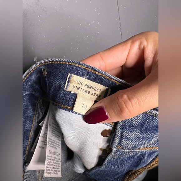 Madewell The Perfect Vintage Jean (23) - Picture 4 of 7